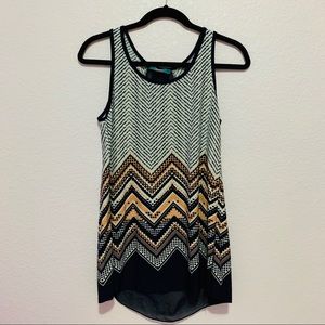 patterned tank